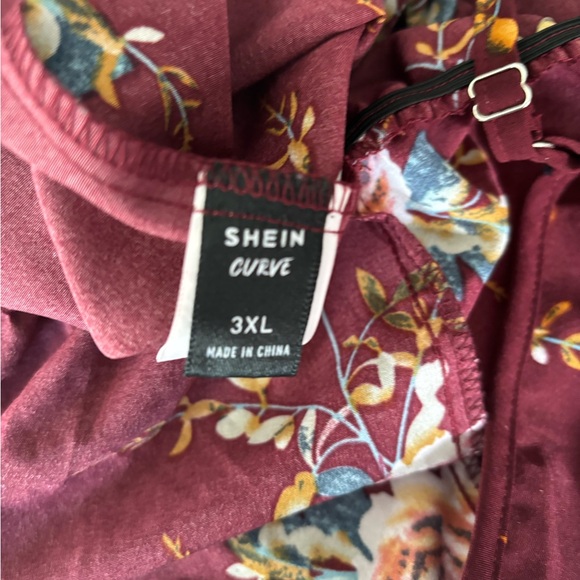 SHEIN Curve 3XL romper - Picture 4 of 5